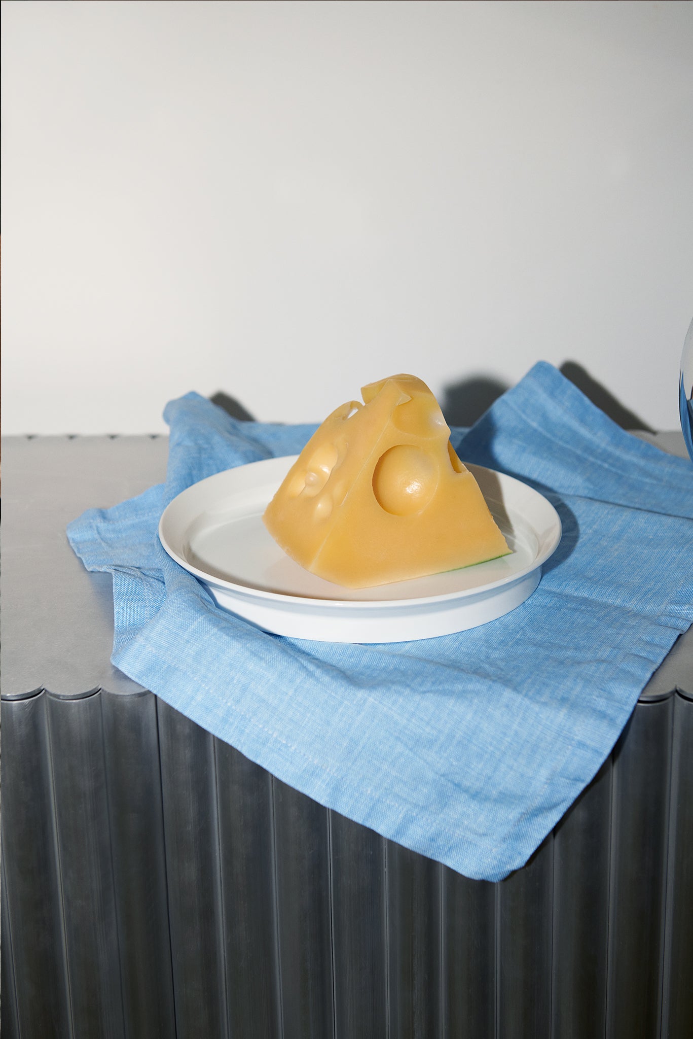 1616/ Arita Round Deep Plate 200 White