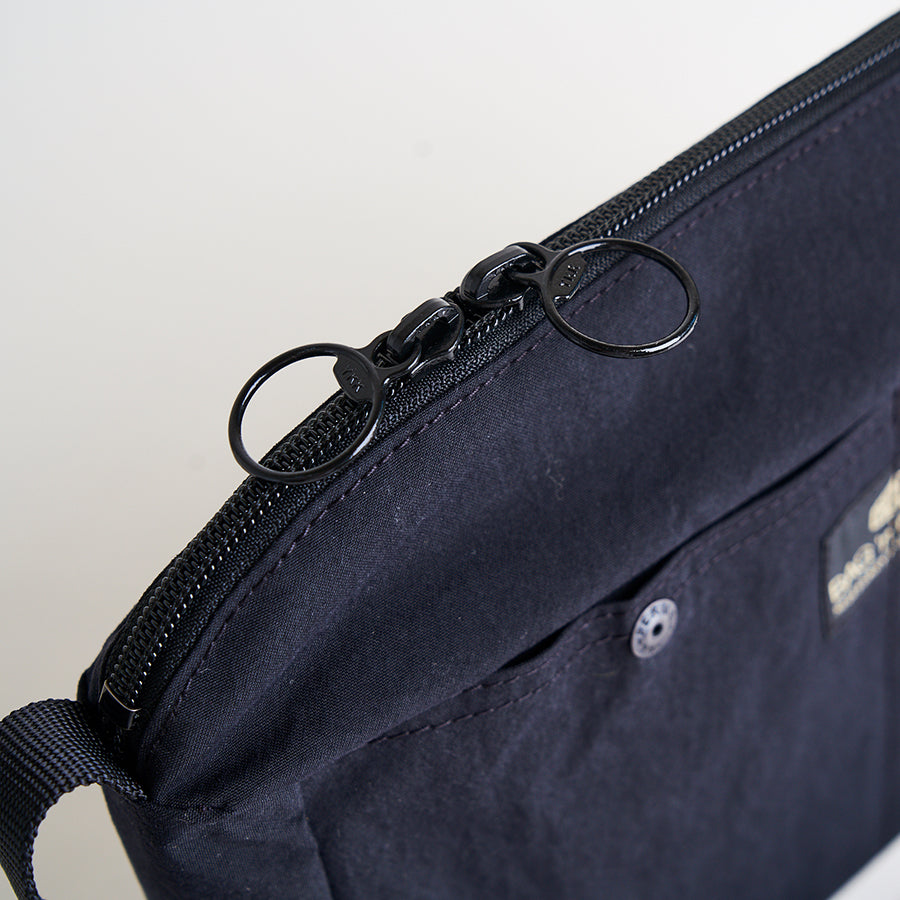 BAG’n’NOUN Ultra Light Pochette Black