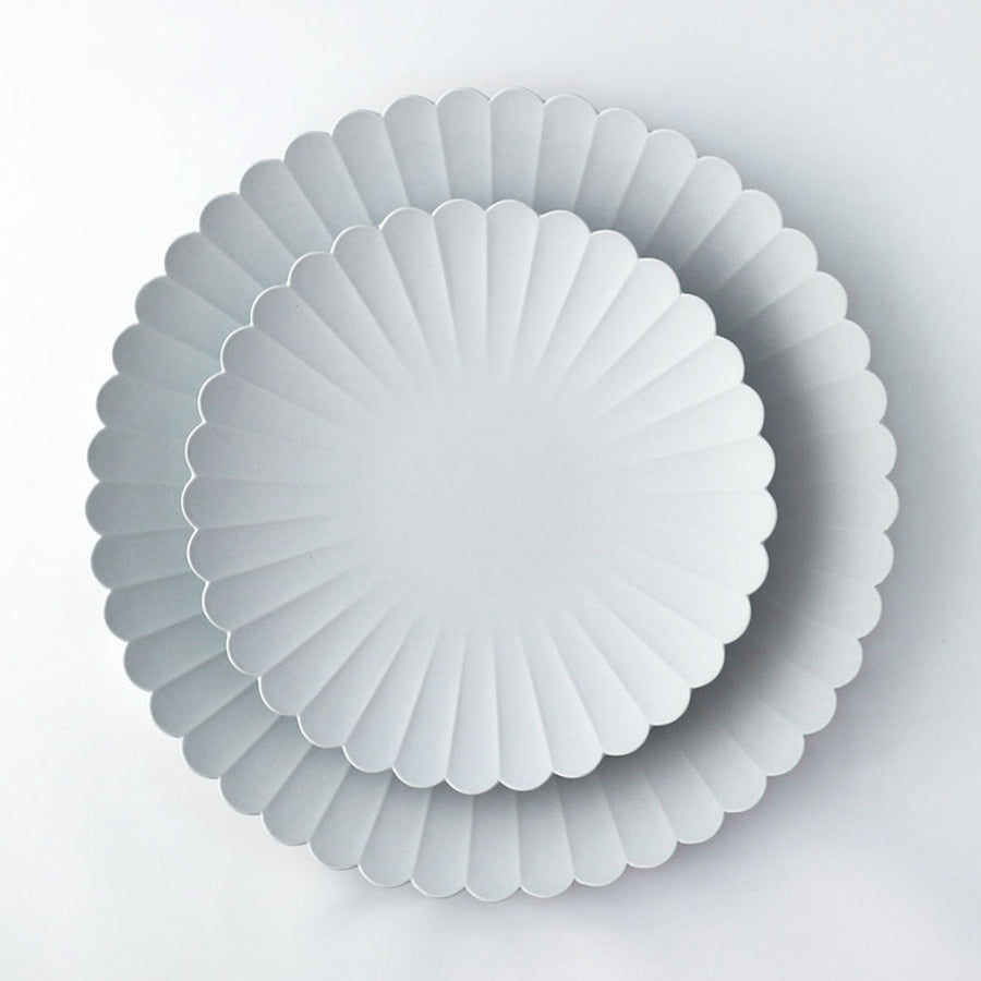 1616/Arita Palace Plate from the ‘TY Standard’ collection by Teruhiro Yanagihara