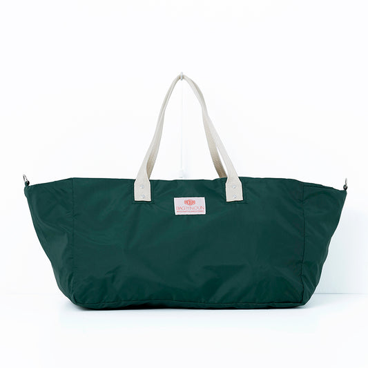 Große, grüne Nylon Tasche von BAG'n'NOUN
