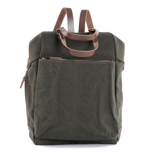 Khaki-grüner Rucksack mit braunen Lederschnallen von Baggyport aus Japan