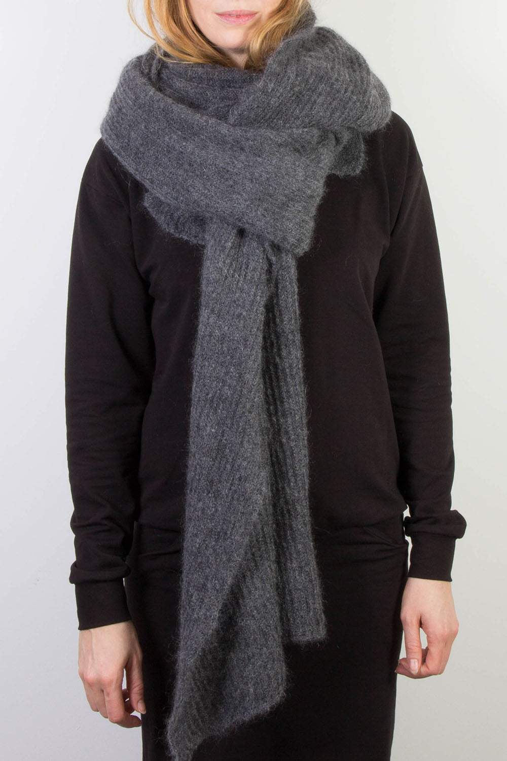 mmies Mohair Scarf Dark Grey