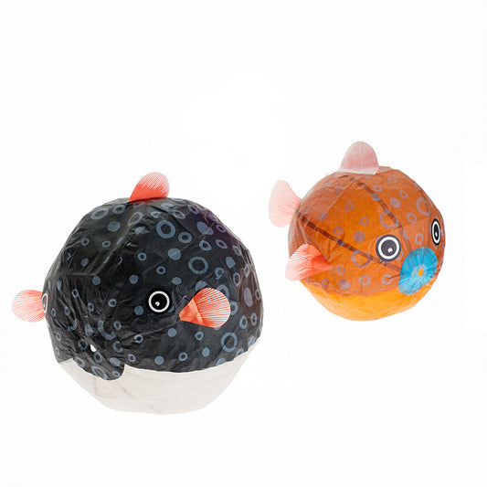 Papier Balloon Set mit zwei verschieden großen bunten Kugelfischen 