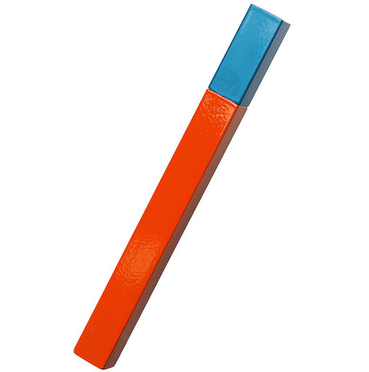 Längliches Feuerzeug aus Metall von der Japanischne Marke TsubotaPearl